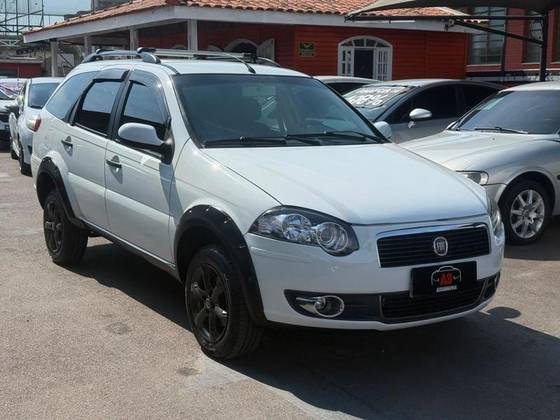 FIAT PALIO 1.6 TREKKING WEEKEND 16V FLEX 4P MANUAL